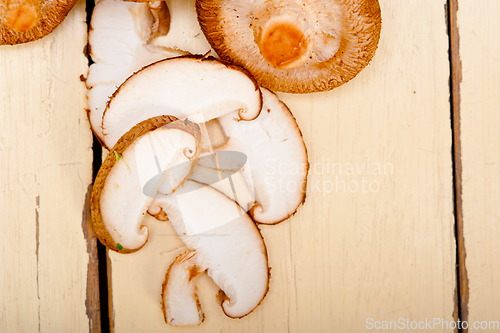 Image of shiitake mushrooms