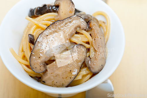 Image of Italian spaghetti pasta and mushrooms