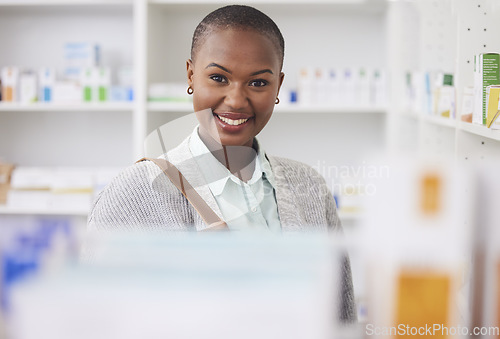 Image of Medicine, portrait and shopping with black woman in pharmacy for medical, pills and information. Healthcare, product and retail with female customer and box for inventory, wellness and supplements