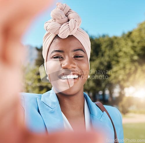 Image of Black business woman, selfie and smile in park with fashion, beauty and happy for post on social media app. Happy African entrepreneur, photography and profile picture for web blog, suit and nature
