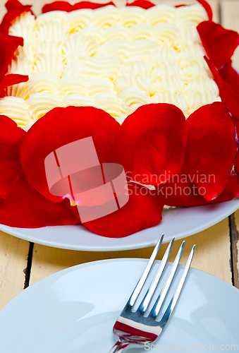 Image of whipped cream mango cake