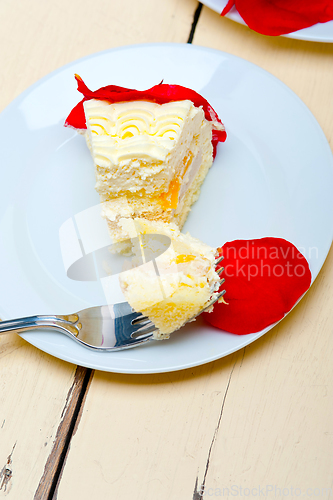 Image of whipped cream mango cake