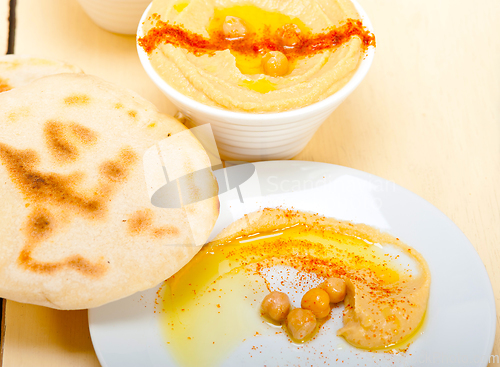 Image of Hummus with pita bread