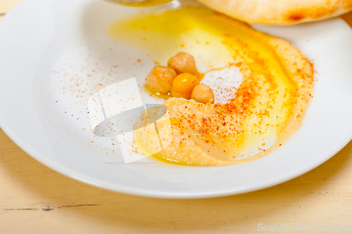 Image of Hummus with pita bread