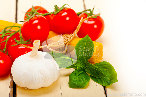 Image of Italian basic pasta ingredients