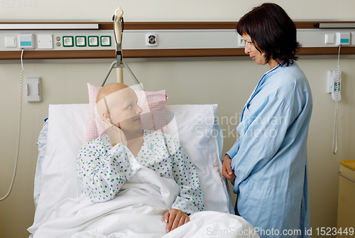 Image of Middle age woman cancer patient