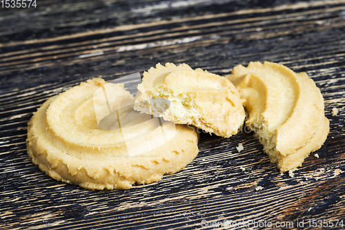 Image of crumbly cookies