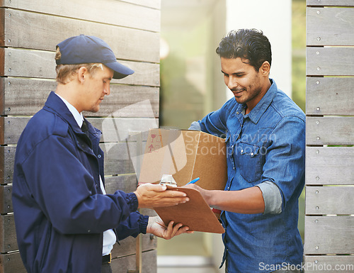 Image of Man, courier and signature on clipboard for package, ecommerce or help with smile, customer experience or outdoor. Logistics delivery, e commerce or guy with pen, sign and paper for box at house gate