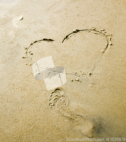 Image of drawn heart