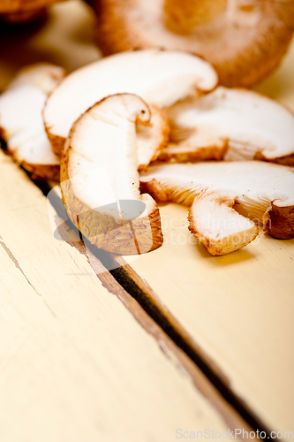 Image of shiitake mushrooms