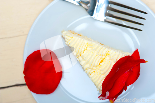 Image of whipped cream mango cake