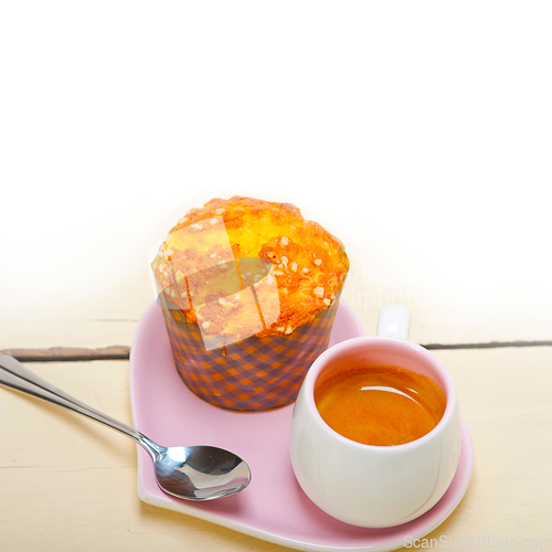 Image of coffee and muffin