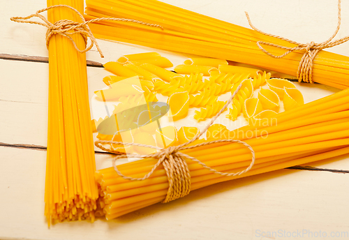 Image of bunch of Italian pasta type