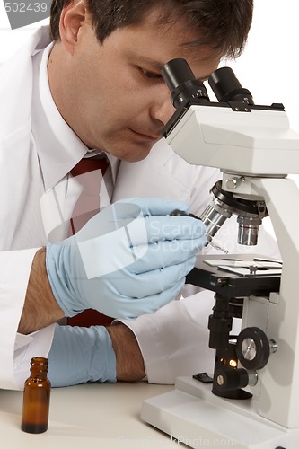 Image of Researcher analysing substance