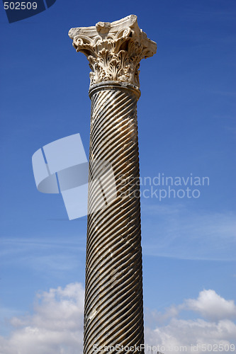 Image of detail of a roman column