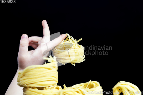 Image of pasta in raw form