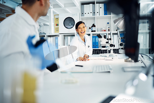 Image of Science, collaboration and scientists working in a laboratory for medical research or analysis together. Biotechnology, pharmaceutical and team of scientific researchers in discussion on biology.