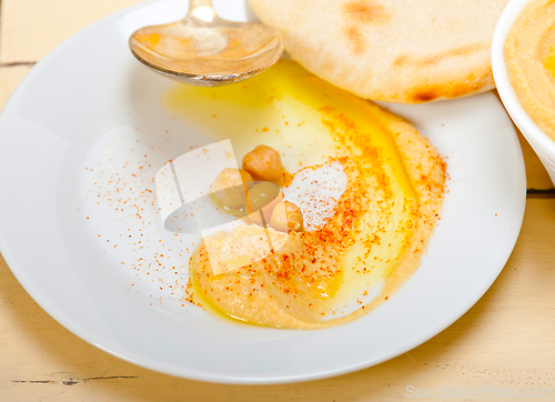 Image of Hummus with pita bread