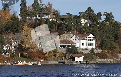 Image of House near the sea