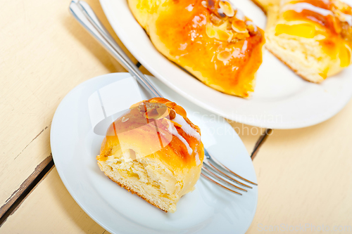 Image of sweet bread donut cake