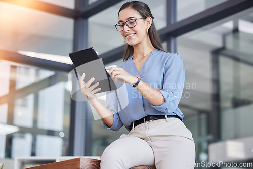 Image of Business woman, office and tablet for planning, schedule and smile for communication on social media. Entrepreneur, corporate executive and happy with mobile touchscreen in workplace for digital chat