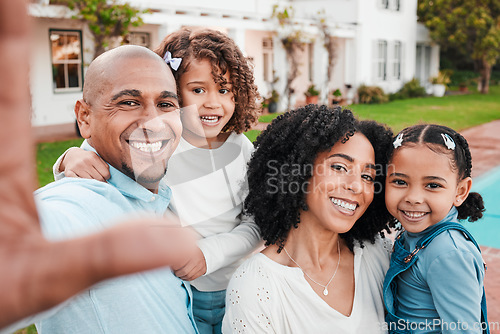 Image of Family, vacation and selfie by children with parents at holiday house, happy and excited for travel trip together. Portrait, smile and kids with mother and father, relax and hug for profile picture