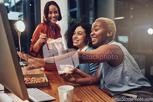 Image of Night work, happy and women with food for a deadline, coworking and overtime with computer proposal. Laughing, funny meme and business people reading communication on a pc while eating in late shift