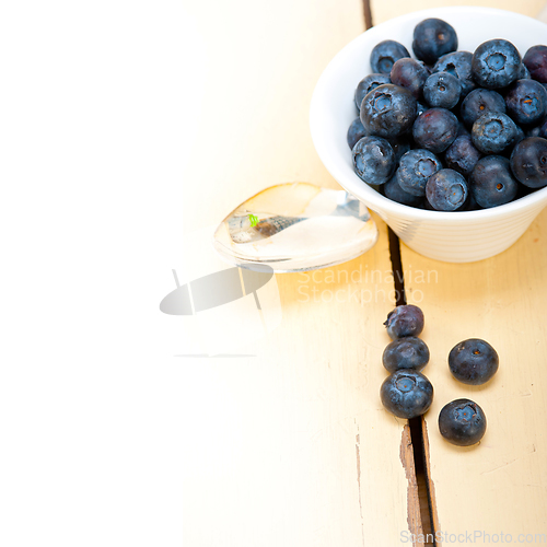 Image of fresh blueberry bowl