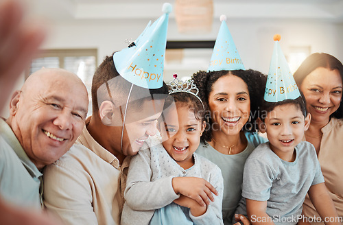 Image of Birthday selfie, big family or happy kids with grandparents taking pictures in living room in house. Portrait of faces, mother or father with smile or senior people taking photo at party at home