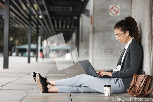 Image of Typing, laptop and woman on a coffee break in the city or employee on social media, job search or online hiring opportunity. Unemployed, worker and networking on computer in town for business