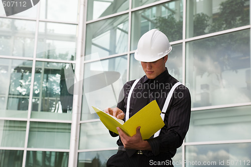 Image of Foreman With File