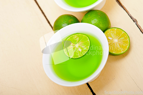 Image of green lime lemonade