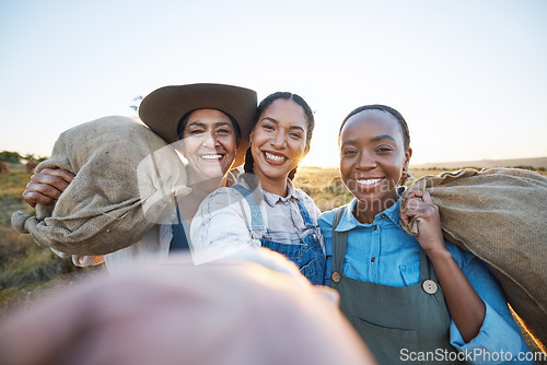 Image of Selfie, agriculture and woman friends on farm for cattle, livestock or feeding together. Portrait, happy and farmer team smile for profile picture, social media or agro startup or small business blog