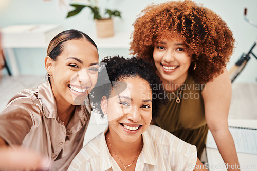 Image of Selfie, office or portrait of happy friends taking a photograph together for teamwork on workplace break. Fashion designers, faces or excited group of people in a picture for a social media memory