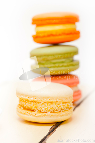 Image of colorful french macaroons