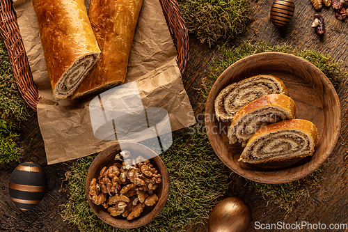 Image of Walnut bread roll