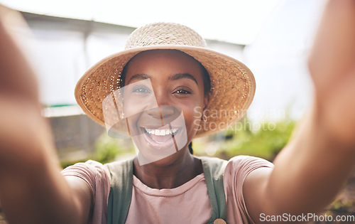 Image of Farming, smile and selfie of black woman in greenhouse, sustainable small business and agriculture. Portrait of happy farmer at vegetable farm, agro career growth in summer and plants in Africa.