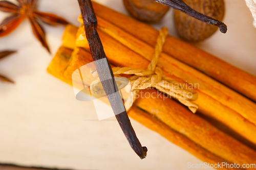 Image of chocolate vanilla and spices cream cake dessert