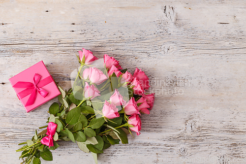 Image of Bouquet of pink roses