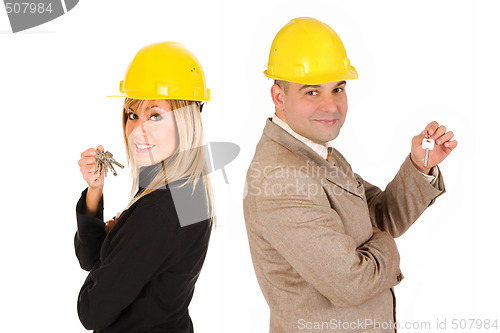 Image of couple of architect with keys 