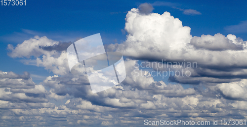 Image of blue sky with clouds