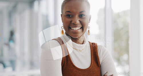 Image of Face, leadership and black woman with arms crossed in office ready for goals or targets. Ceo, boss or happy female entrepreneur from Nigeria with vision, mission and laughing for success in workplace