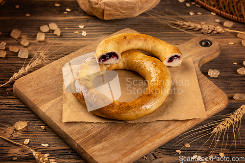 Image of Bagel stuffed with plum jam