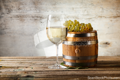 Image of White wine