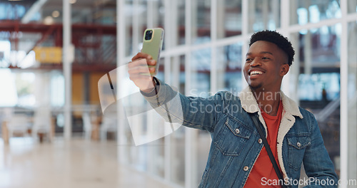 Image of Man, phone or selfie in creative office, social media startup or advertising small business on vlog, blog or content app. Smile, happy influencer or mobile vlogger on technology photography website