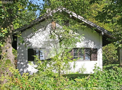 Image of hidden house