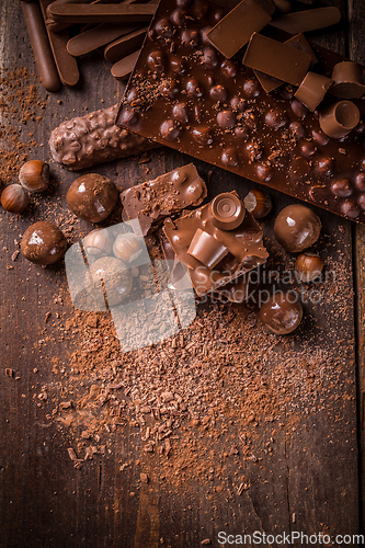 Image of Chocolate pieces