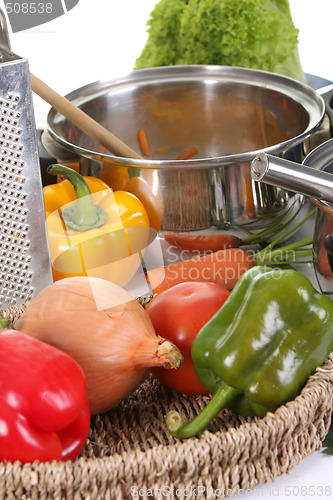 Image of preparing lunch and vegetables
