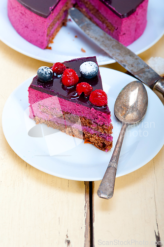 Image of blueberry and raspberry cake mousse dessert