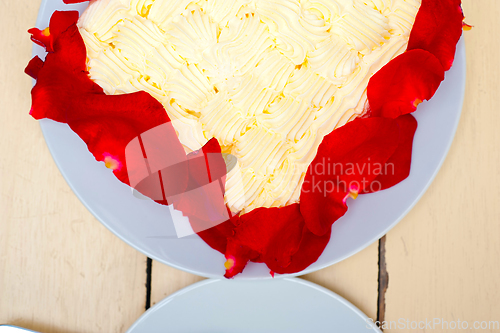 Image of whipped cream mango cake